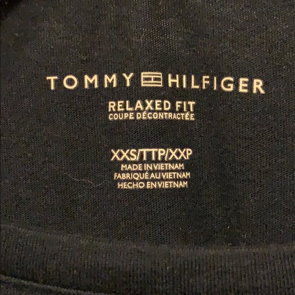 Tommy Hilfiger T-Shirt - Picture 2 of 3